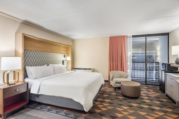 Premium Room, 1 King Bed