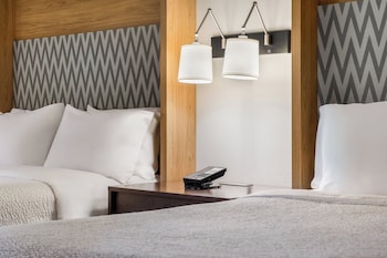 Standard Room, 2 Double Beds