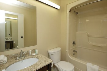 Standard Room, 1 King Bed, Non Smoking (Upper Floor)