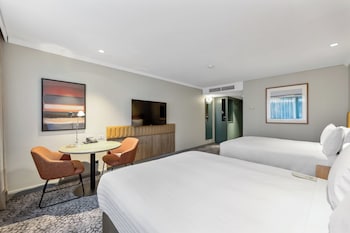 Standard Room, 2 Double Beds