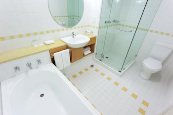 Standard Room, 2 Double Beds