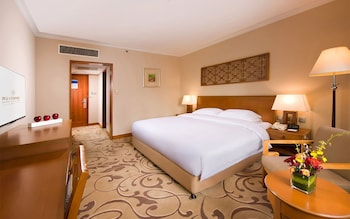 Club Room Twin Bed