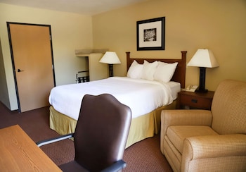 Standard Room, 1 Queen Bed, Accessible, Non Smoking