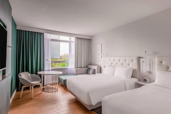 Deluxe Room, 2 Double Beds