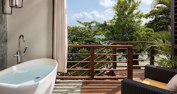 Elite Suite, 1 Bedroom, Ocean View (2-Story 1-Bedroom Butler Villa Suite)