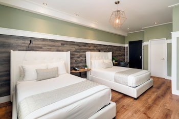 Double Bedroom City View