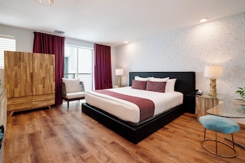 Junior Suite King