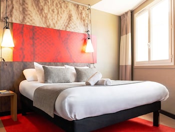 Comfort Room, 1 Queen Bed