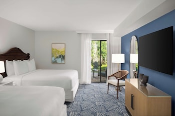 Deluxe Room, 2 Double Beds