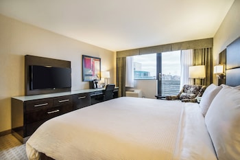Standard Room, 1 King Bed, Balcony