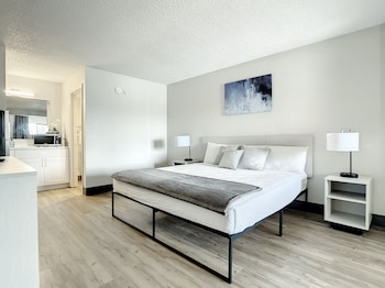 Signature Single Room