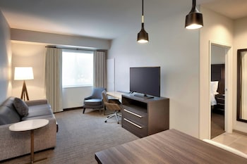 Suite, 1 King Bed with Sofa bed, Non Smoking (Mobility Accessible, Roll-In Shower)