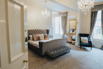 Junior Double Room