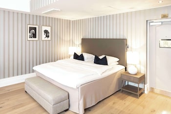 Deluxe Room, 1 King Bed