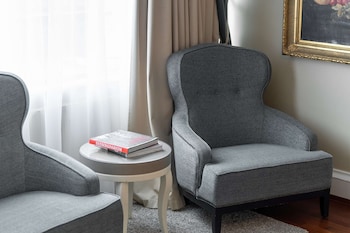 Superior Room (King)
