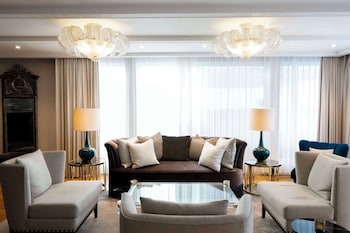Penthouse (Suite)