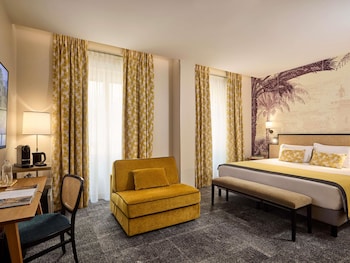 Privilege, Triple Room, 1 Double Bed with Sofa bed