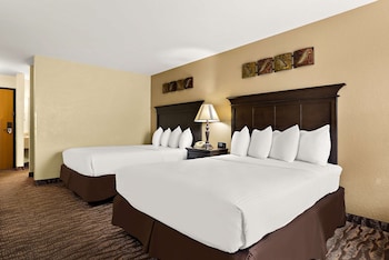 Standard Room, 2 Queen Beds, Non Smoking, Refrigerator & Microwave