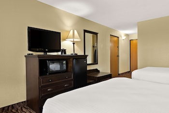 Standard Room, 2 Queen Beds, Non Smoking, Refrigerator & Microwave
