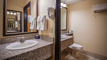 Standard Room, 2 Queen Beds, Non Smoking, Refrigerator & Microwave