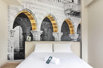 Superior Room, 1 Queen Bed