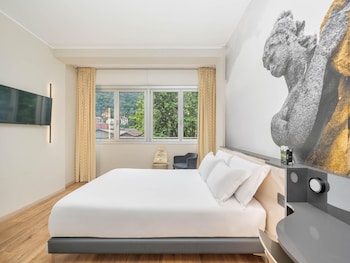 Superior Room, 1 Queen Bed