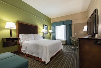 Room, 1 Queen Bed, Accessible (Mobility and Hearing)