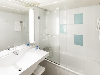 Executive Room, 1 King Bed