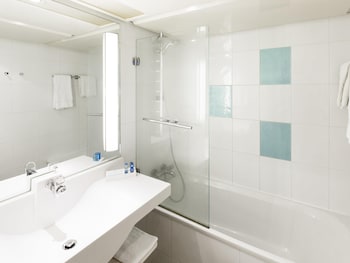Executive Room, 1 King Bed