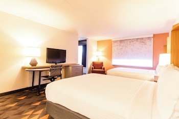 Standard Room, 2 Queen Beds