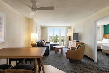 Suite, Multiple Beds