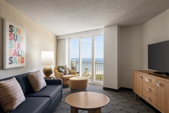 Suite, 1 King Bed with Sofa bed, Balcony, Ocean View