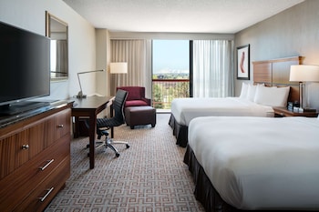 Room, 2 Queen Beds, Non Smoking, Balcony