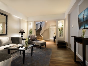Junior Suite The Level with Executive Lounge Access