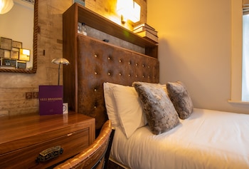 Compact Double Room