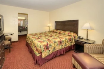 Standard Room, 1 King Bed, Non Smoking