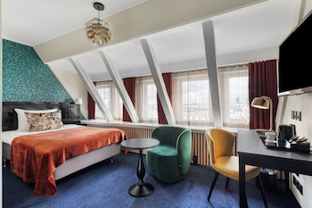 Classic Single Room