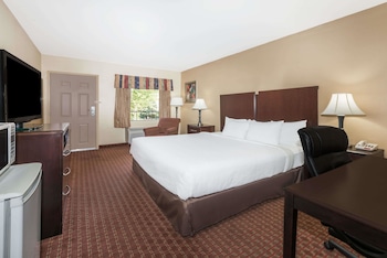 Standard Room, 1 Queen Bed