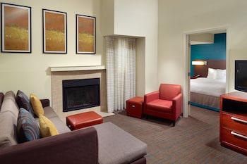 Suite, 2 Bedrooms, Fireplace