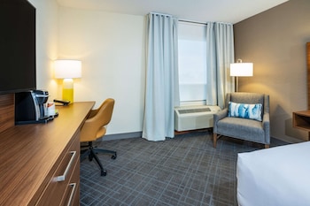 Standard Room, 1 King Bed, Non Smoking