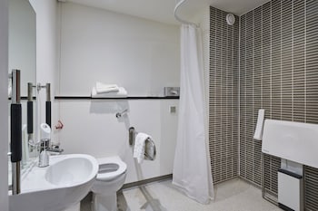 Standard Room, 1 Double Bed, Accessible