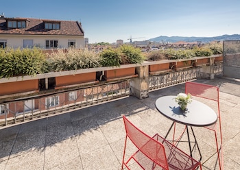 Superior Room, 1 Queen Bed, Terrace