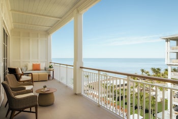 Studio Suite, 1 King Bed, Ocean View