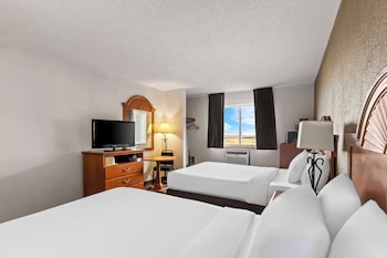 Standard Double Room, 2 Double Beds, Non Smoking