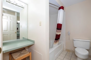Suite, 2 Queen Beds, Non Smoking