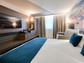 Family Room, 1 Double Bed with Sofa bed (Family Room)