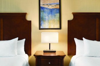 Room, 1 King Bed, Non Smoking (Basic)