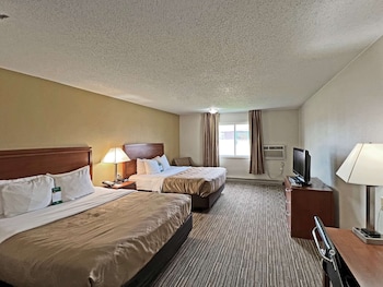 Standard Room, 2 Queen Beds, Non Smoking