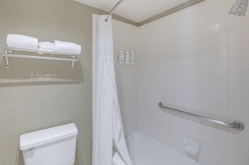 Deluxe Room, 2 Queen Beds, Non Smoking