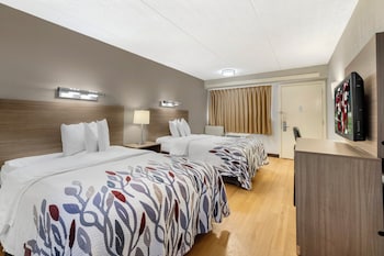 Deluxe Room, 2 Double Beds (Smoke Free)
